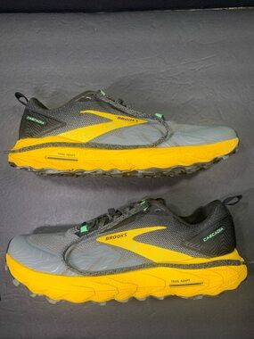 Brooks Cascadia 17 Men’s Gray Black Yellow Trail Running Sneakers Shoe Size-10